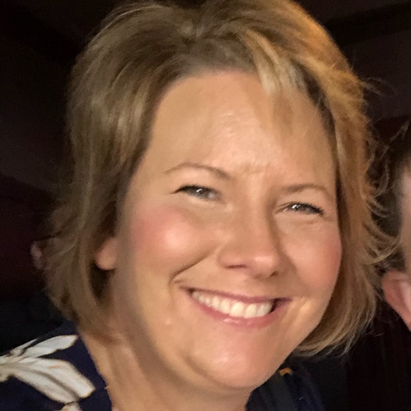 Meet your Posher, Cindy - Picture 1 of 1